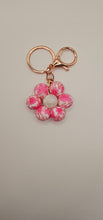 Load image into Gallery viewer, Flower Key Chain Lge beads
