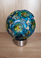 Load image into Gallery viewer, Solar flower ball
