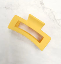 Load image into Gallery viewer, 8.5 CM Hair Claw
